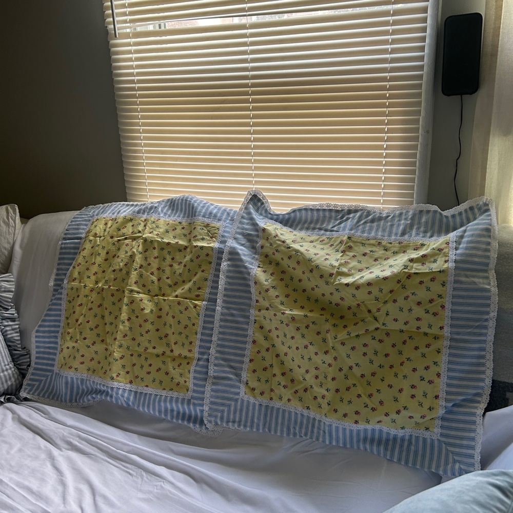 Laura Ashley large pillowcases